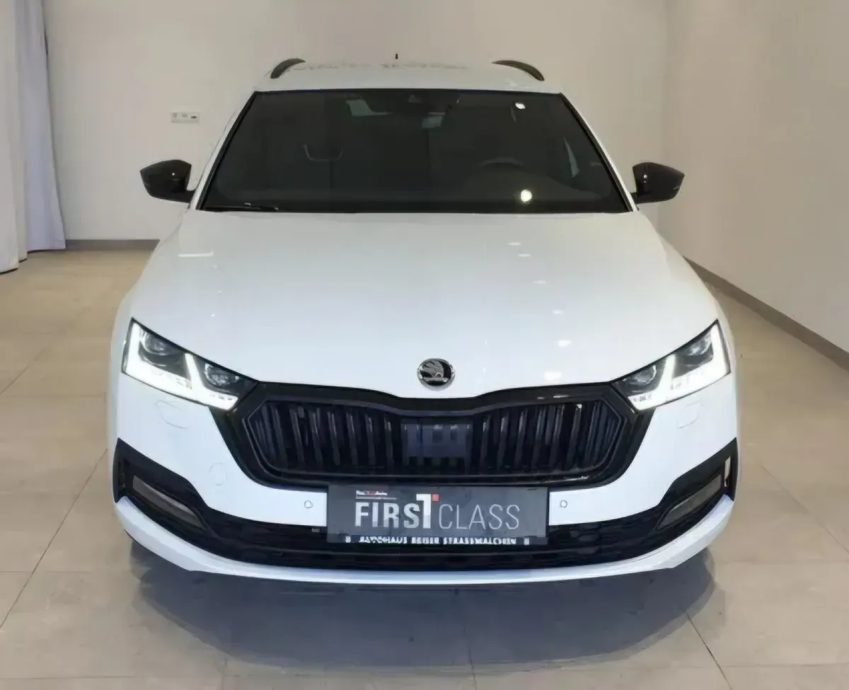 Skoda Octavia 2021 photo 2