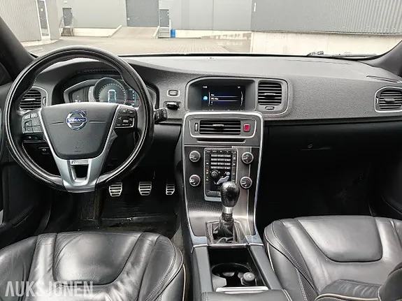 Volvo V60 2014 photo 4