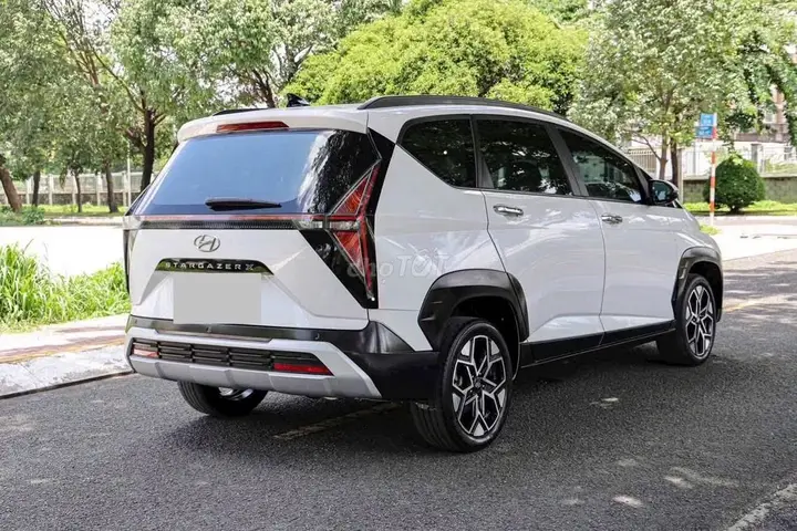 Hyundai Stargazer 2025 photo 2