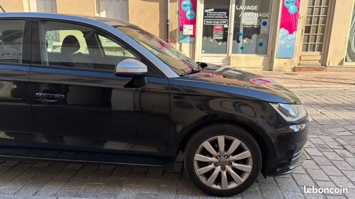 Audi A1 2015 photo 4