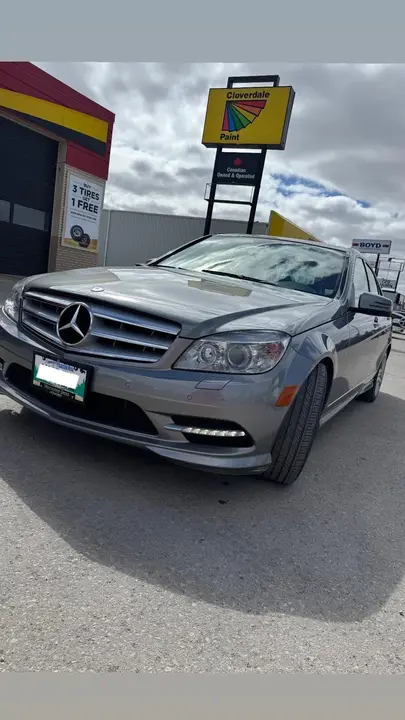 Mercedes-Benz C300 2011 photo 2