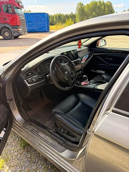BMW 530D 2010 photo 5