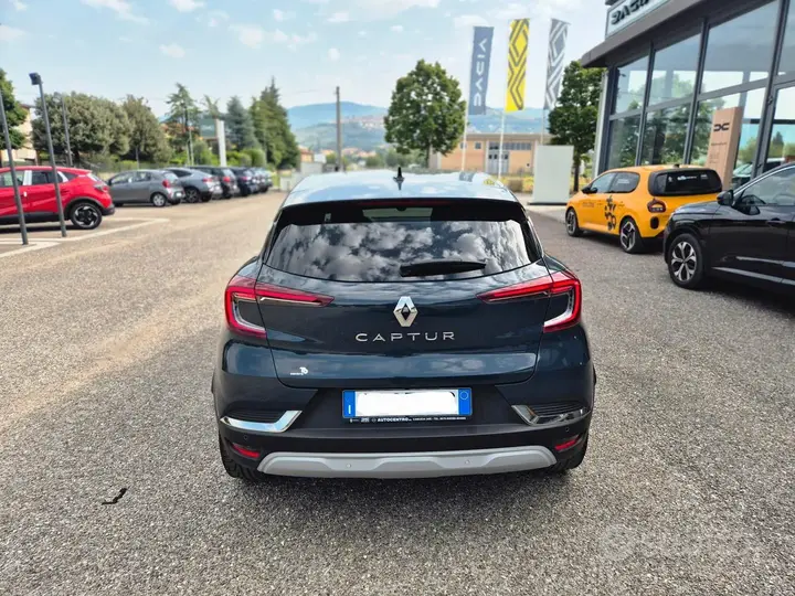 Renault Captur 2023 photo 5