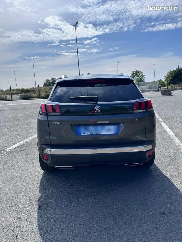 Peugeot 3008 2018 photo 2