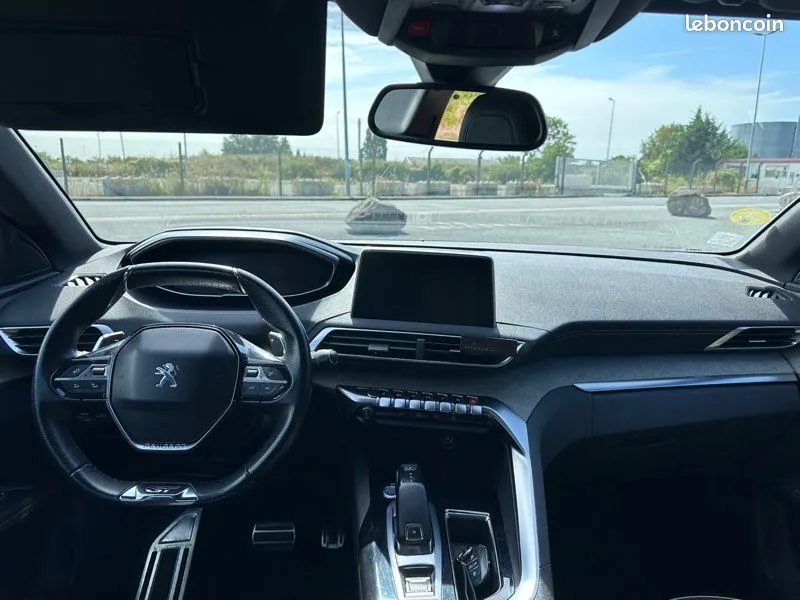 Peugeot 3008 2018 photo 3