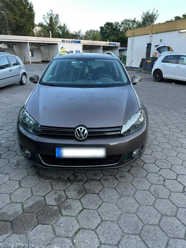 Volkswagen Variant