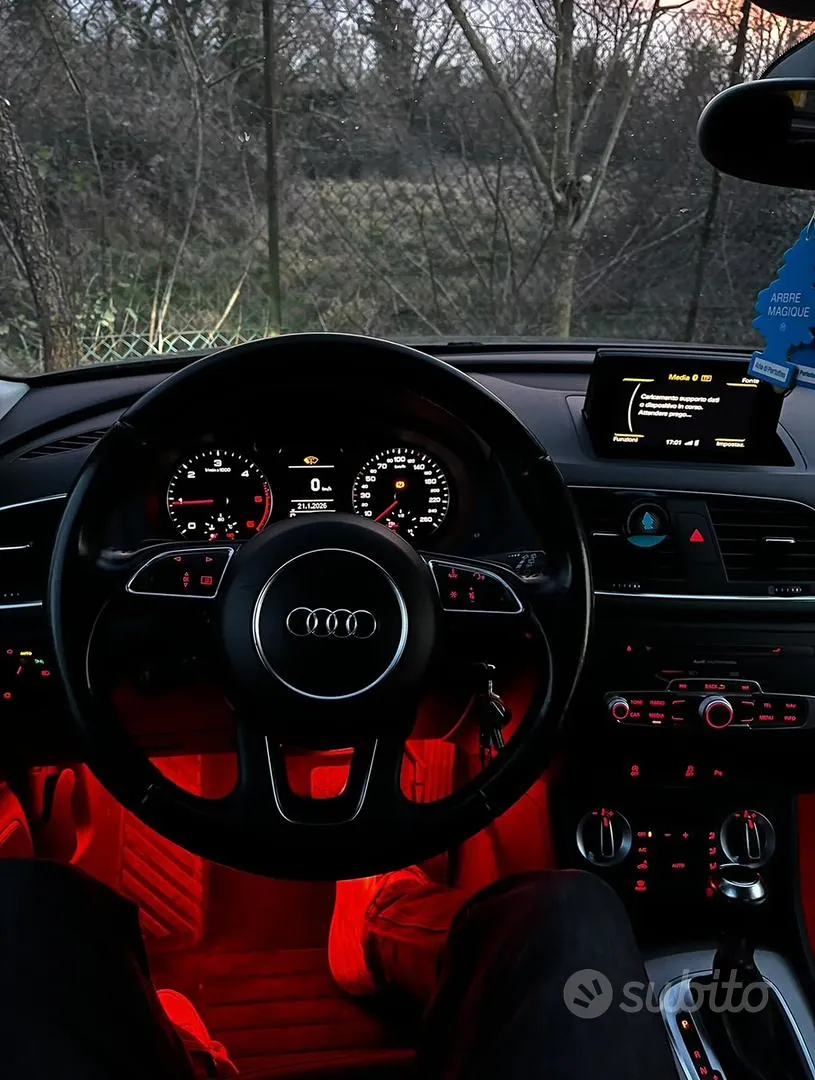 Audi Q3 2014 photo 5