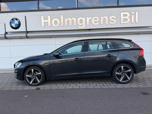Volvo V60 2015 photo 2