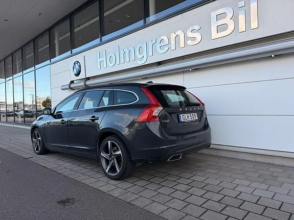 Volvo V60 2015 photo 3