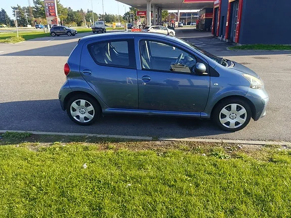 Toyota Aygo 2008 photo 5
