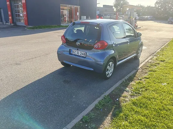 Toyota Aygo 2008 photo 3