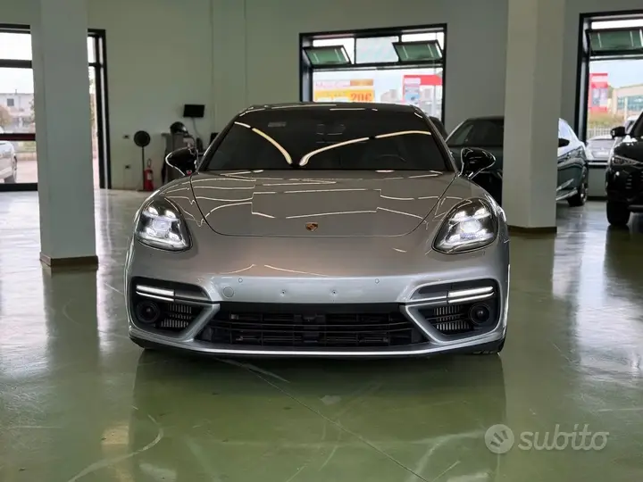 Porsche Panamera 2017 photo 2