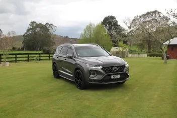 Hyundai Santa Fe 2019 photo 2