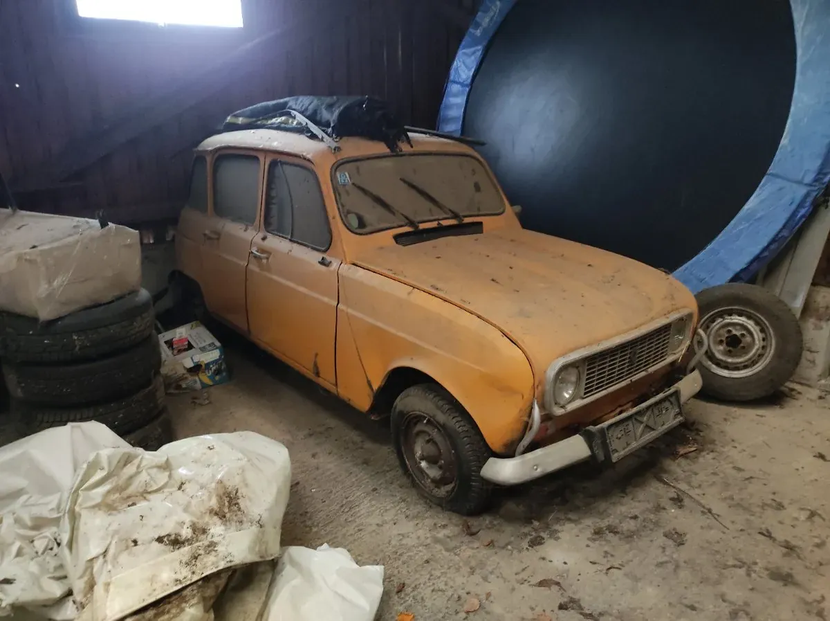 Renault R4 1986 photo 2