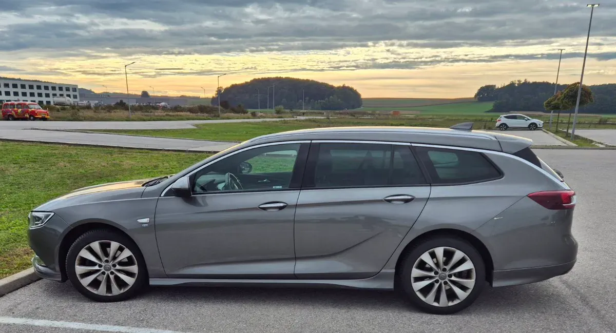 Opel Insignia 2017 photo 2