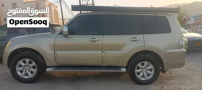 Mitsubishi Pajero 2012 photo 4