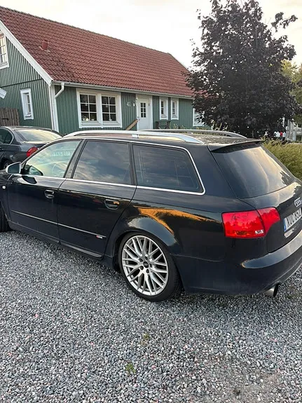 Audi A4 2006 photo 2