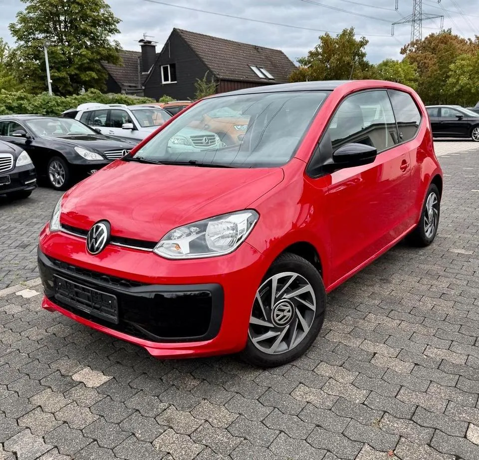 Volkswagen Up