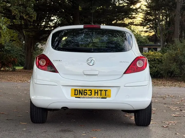 Vauxhall Corsa 2013 photo 5