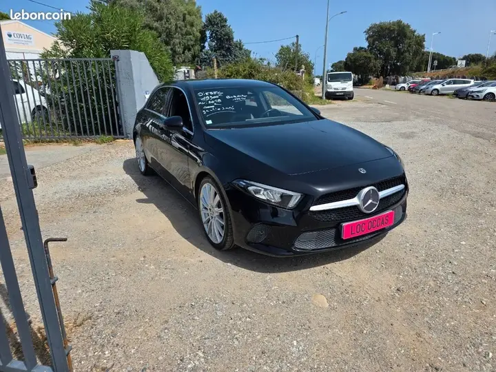 Mercedes-Benz A-Class 2018 photo 2