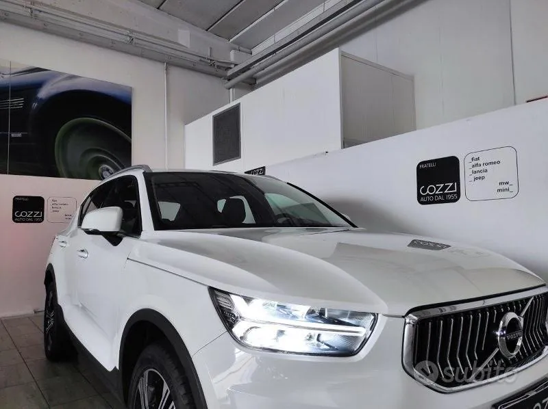 Volvo Xc40 2022 photo 4