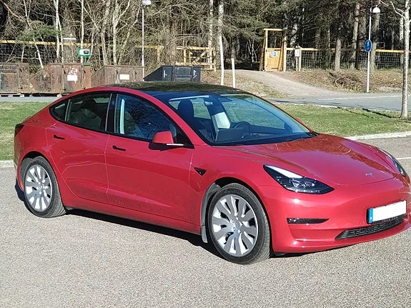Tesla Model 3 2022 photo 4
