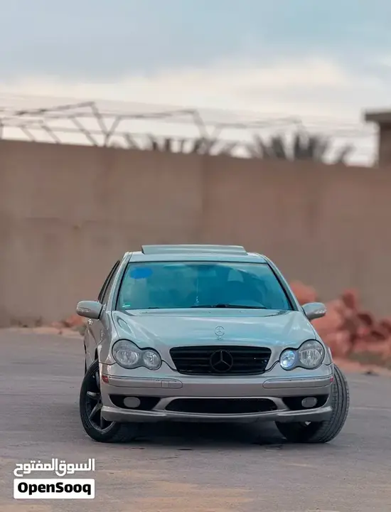 Mercedes-Benz C-Class 2006 photo 3