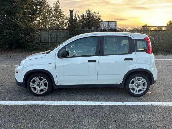 Fiat Panda 2024 photo 2