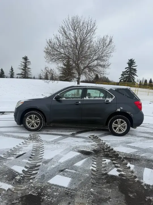 Chevrolet Equinox 2011 photo 3