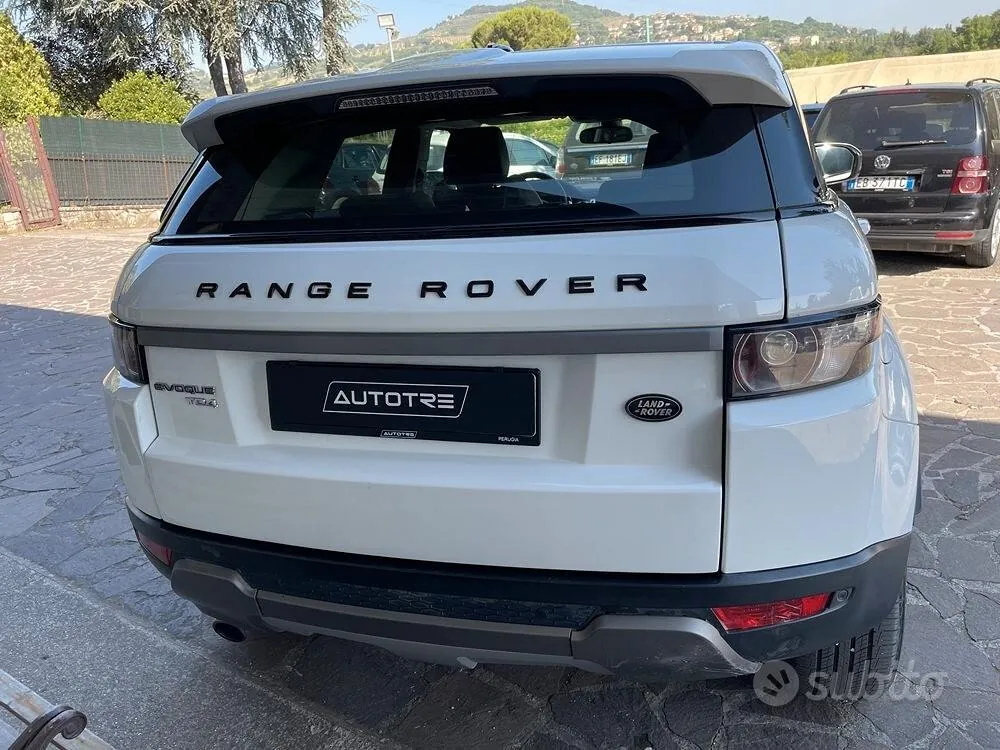 Land Rover Range Rover Evoque 2012 photo 4