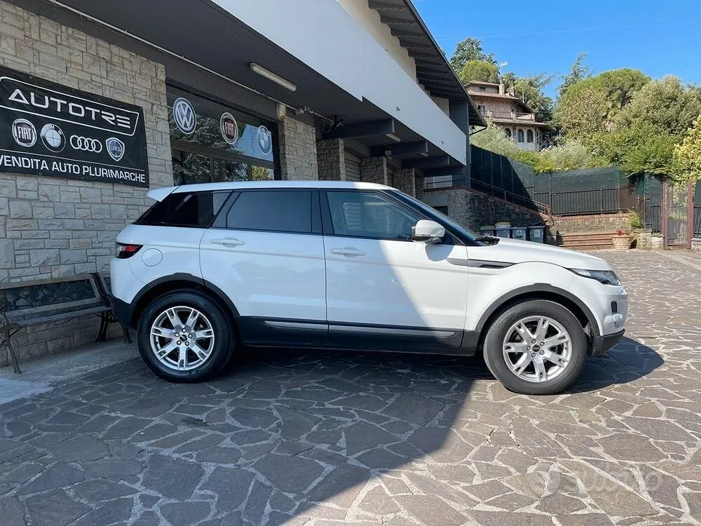Land Rover Range Rover Evoque 2012 photo 3