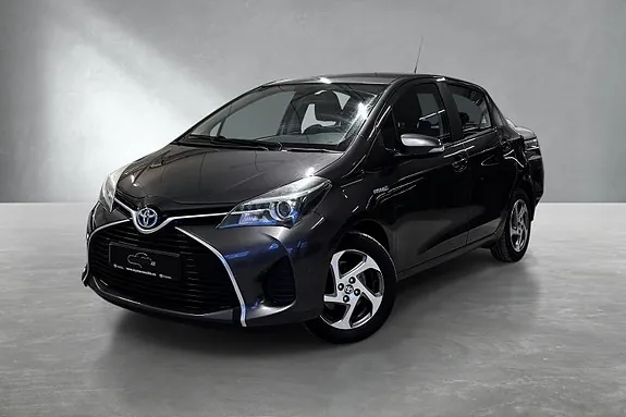 Toyota Yaris 2014 photo 2