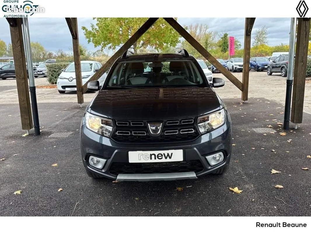 Dacia Sandero 2018 photo 2