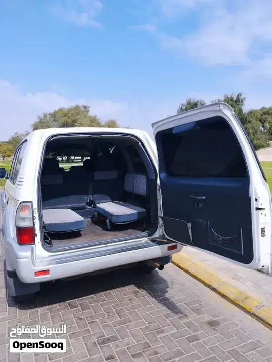 Toyota Prado 2000 photo 2