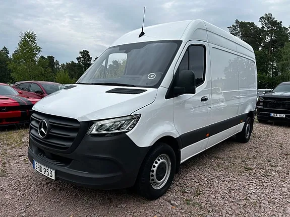 Mercedes-Benz Sprinter 211 2023 photo 2