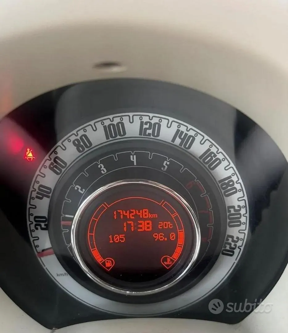 Fiat 500C 2012 photo 4