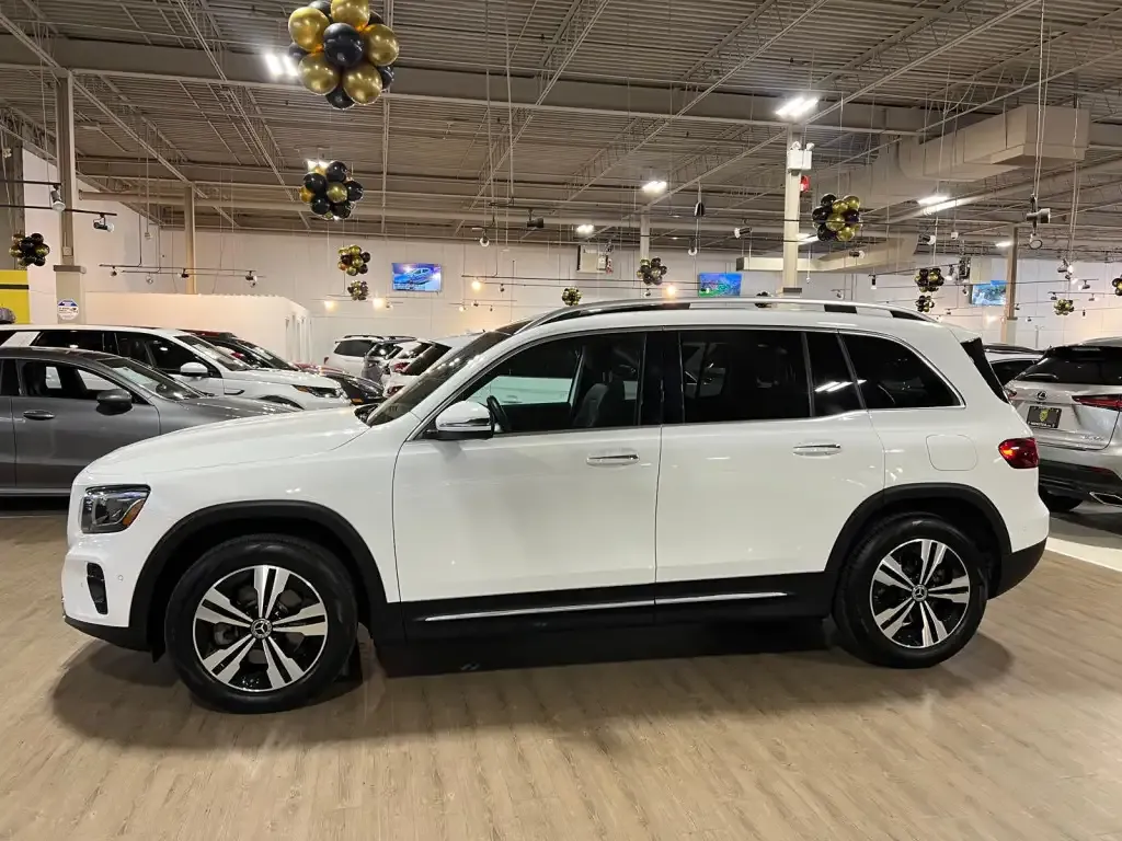 Mercedes-Benz Glb 2025 photo 2