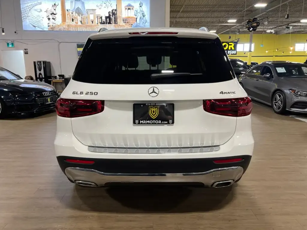 Mercedes-Benz Glb 2025 photo 4