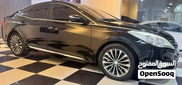 Hyundai Azera 2012 photo 2