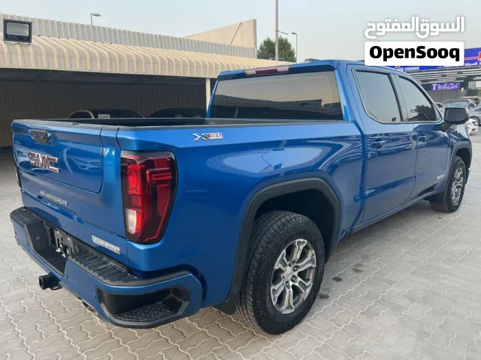 GMC Sierra 2023 photo 3