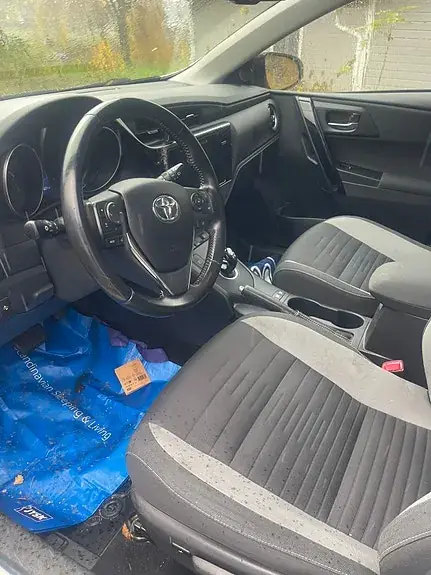 Toyota Auris 2015 photo 4