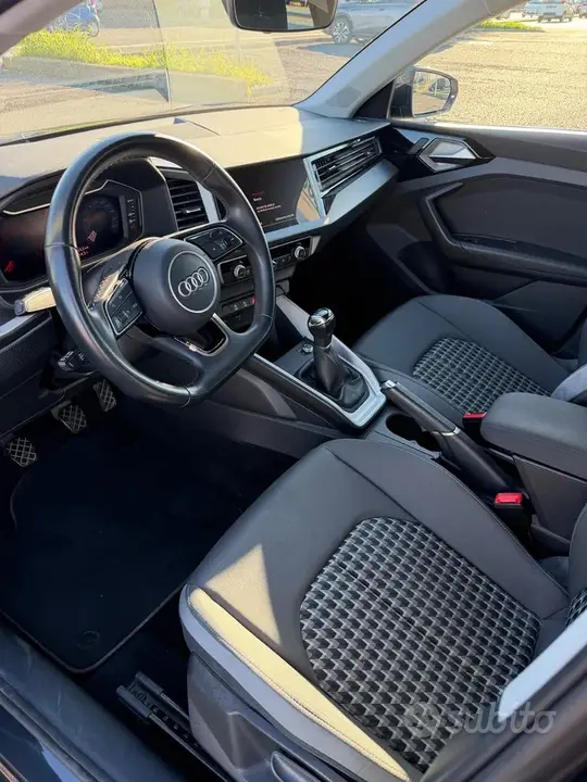 Audi A1 2023 photo 5