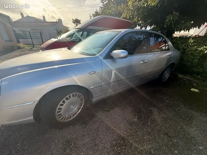 Lancia Thesis