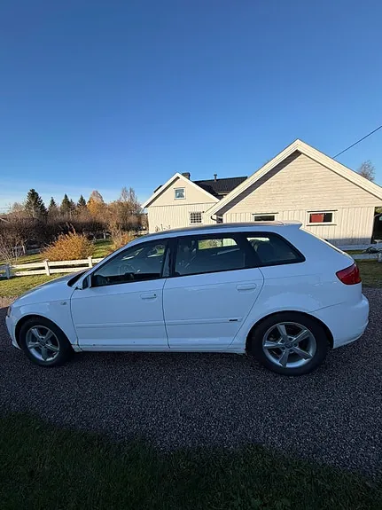 Audi A3 2008 photo 4