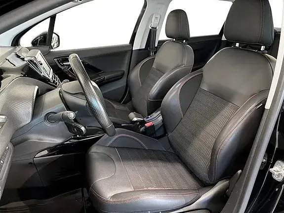 Peugeot 2008 2019 photo 5