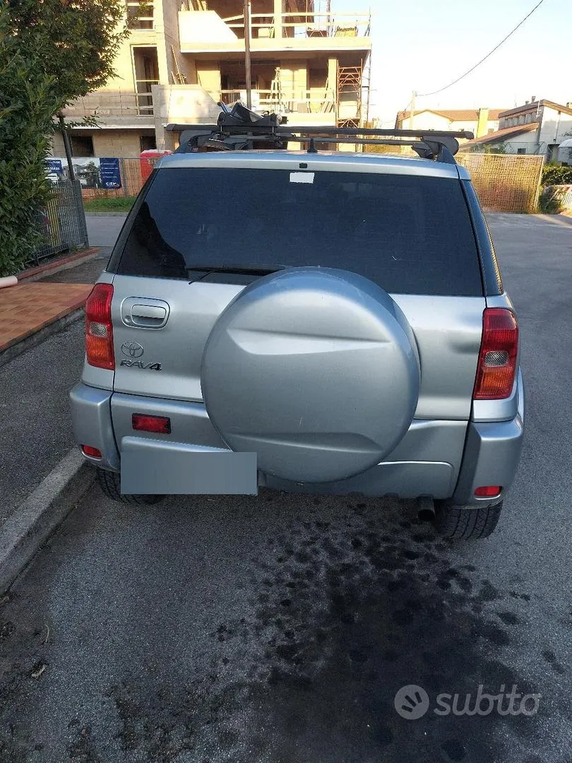 Toyota Rav4 2003 photo 3