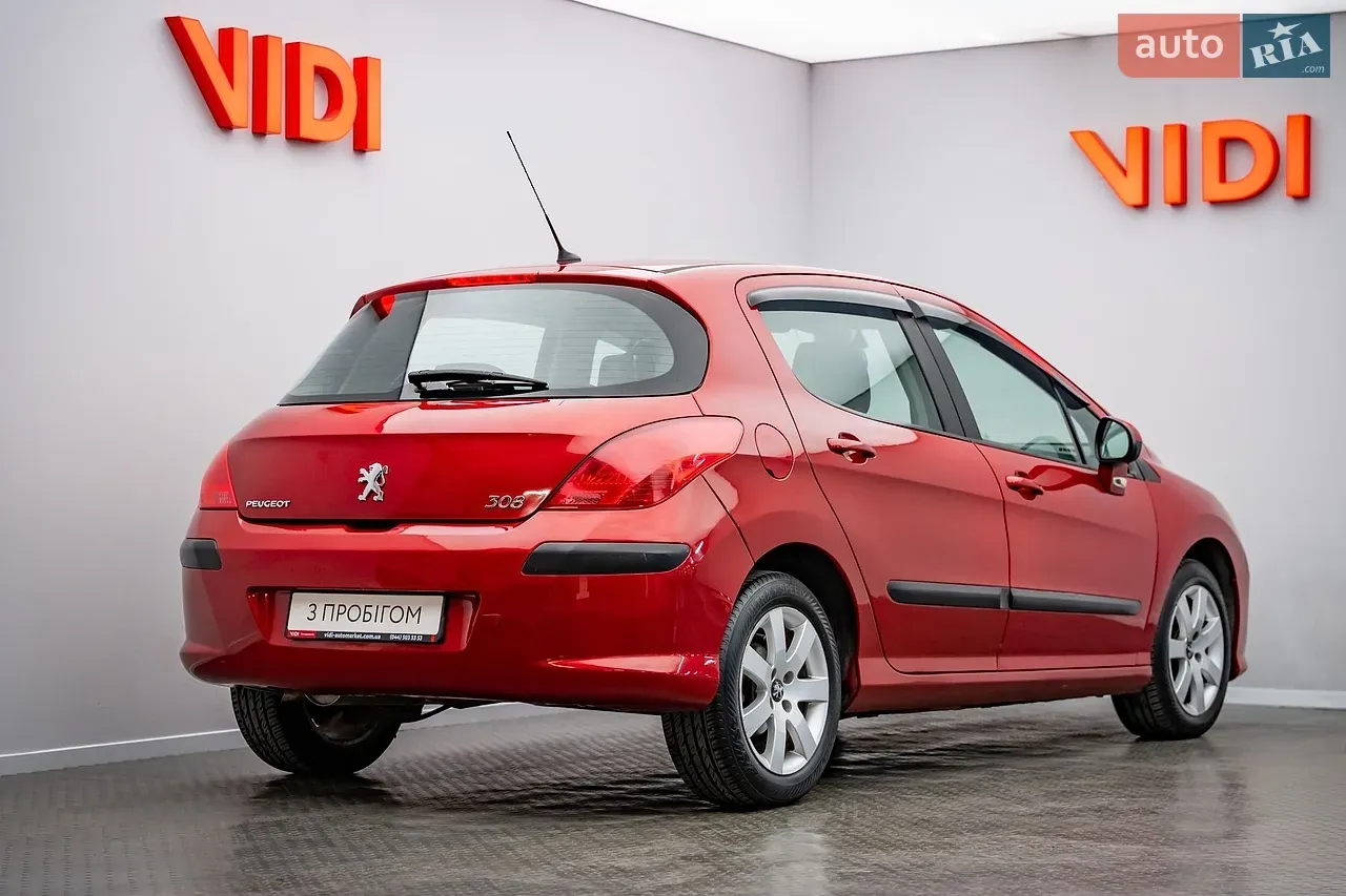 Peugeot 308 2010 photo 2