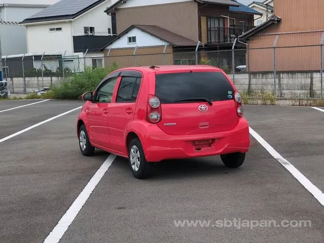 Toyota Passo 2013 photo 3
