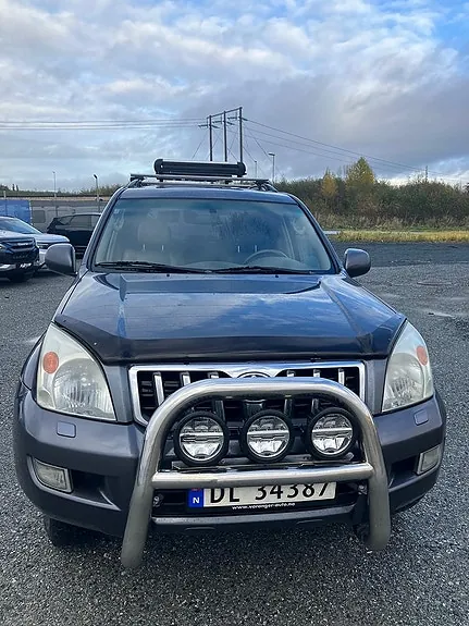 Toyota Land Cruiser 2006 photo 2