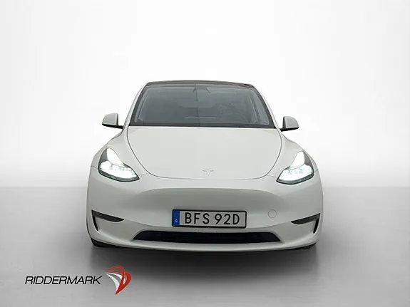 Tesla Model Y 2023 photo 3